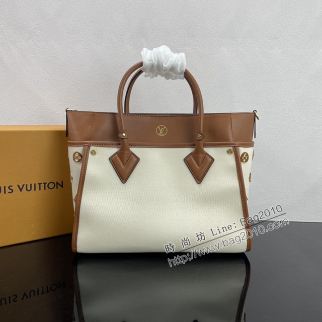 Lv路易威登2023專櫃新款On My Side小號手袋 LV帆布拼皮手提肩背女包 M22191 ydh5161